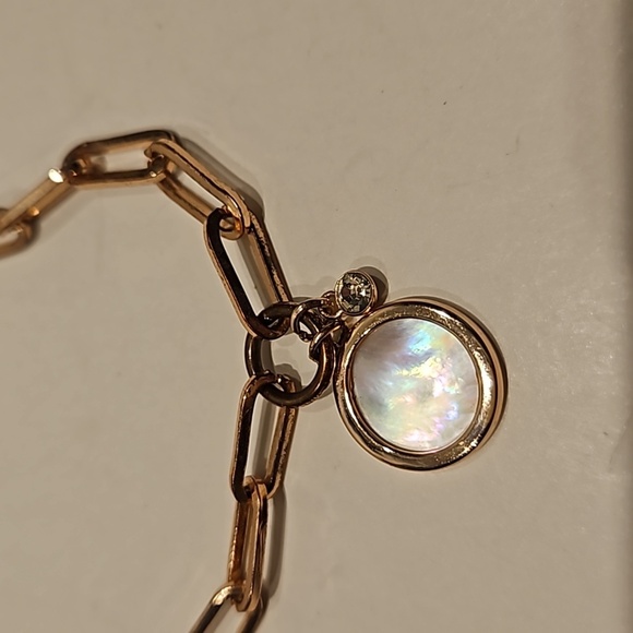 Vintage Mother of Pearl & Rhinestone Gold-Tone Link 7.5" Bracelet - Picture 2 of 5